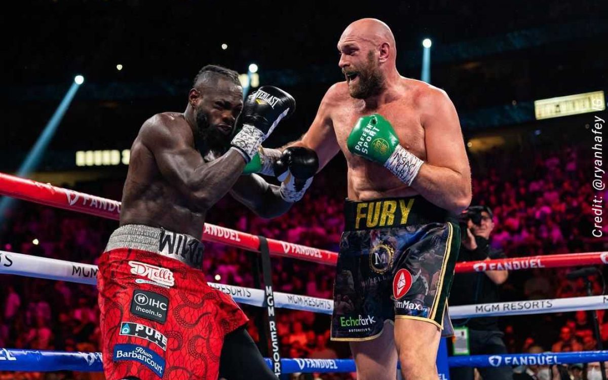 tyson fury and deontay wilder_compress59